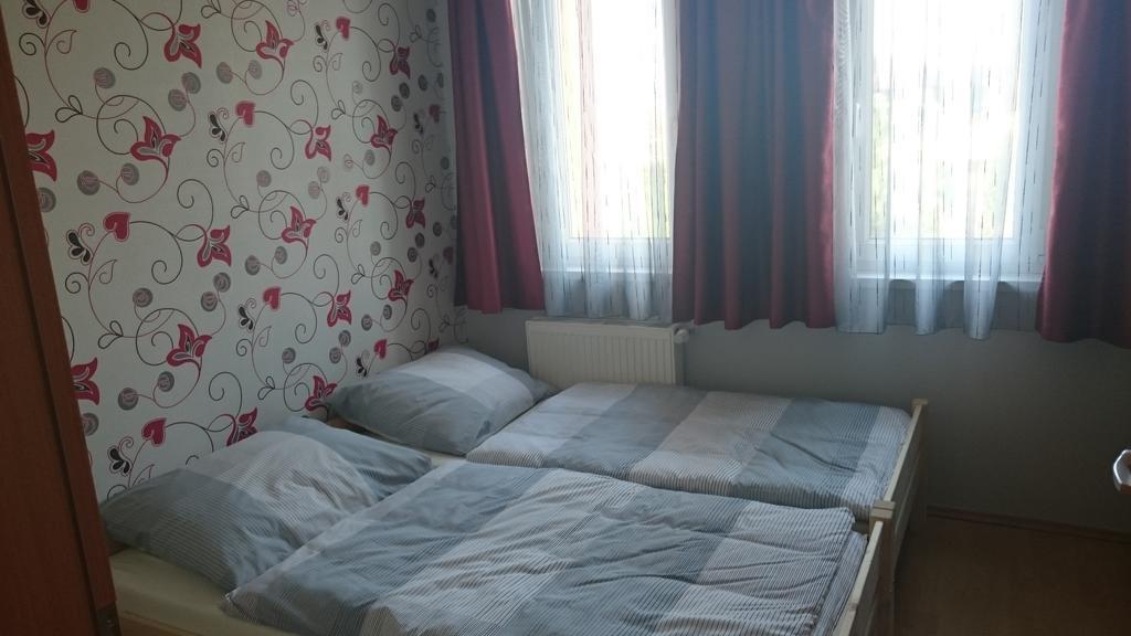 Reka Apartman Buk Room photo